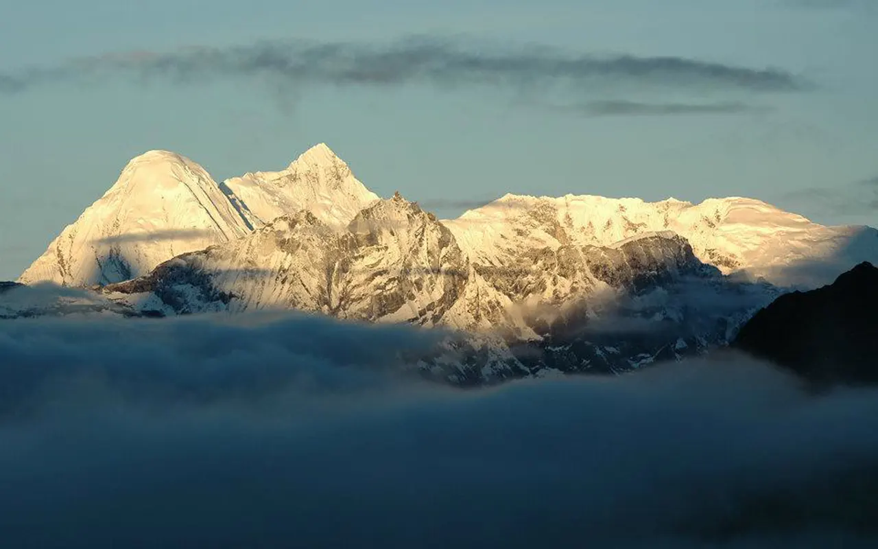 How Long Does the Annapurna Circuit Trek Take? Complete Duration Guide 3 Annapurna Circuit Trek Take