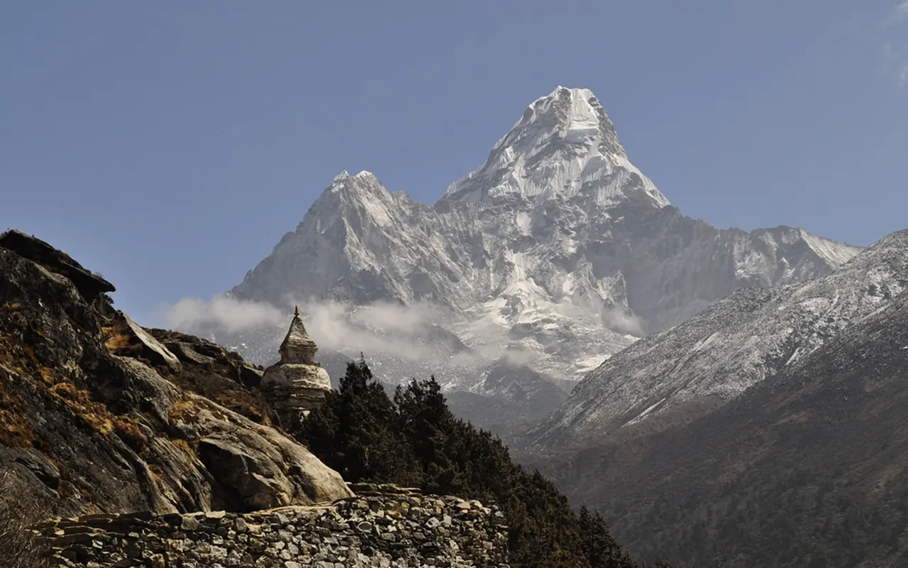 Everest Three Passes Trek View