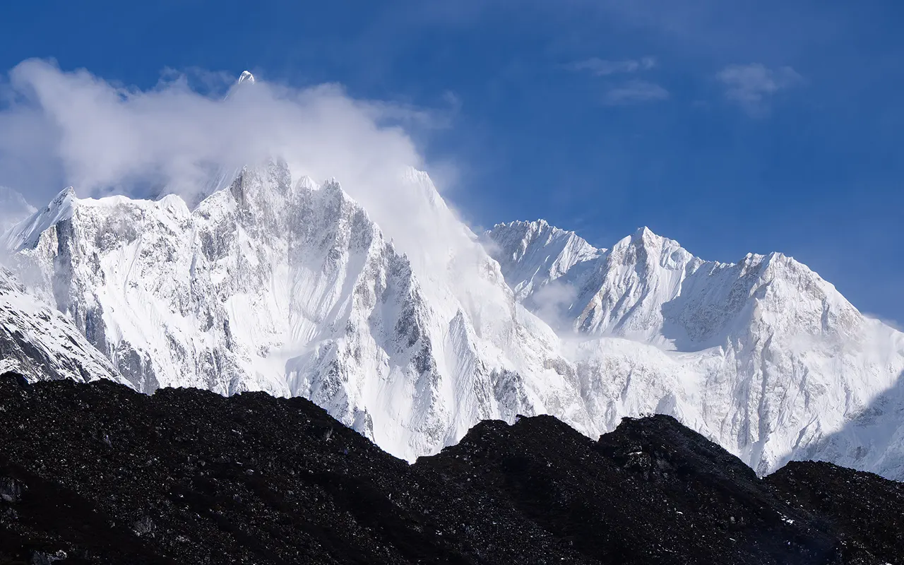 Manaslu Circuit Trek for Beginners: Is It the Right Trek for You? 4 Manaslu Trek